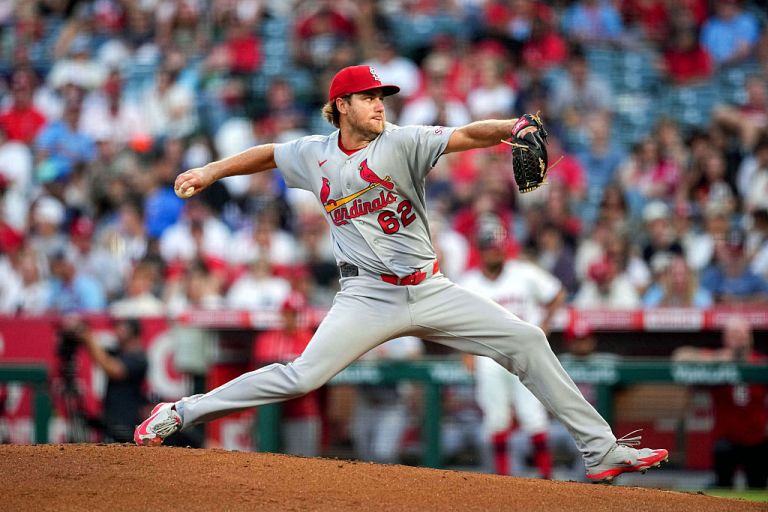 MLB DFS Picks: Starting Pitcher Rankings for Friday 8/7/26