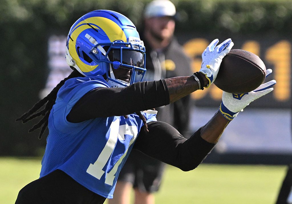 Will Ja’Marr Chase or Davante Adams have the most regular season receiving touchdowns?