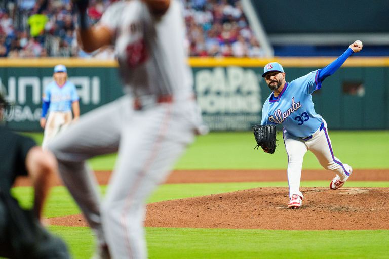 MLB DFS Picks: Starting Pitcher Rankings for Thursday 8/6/26