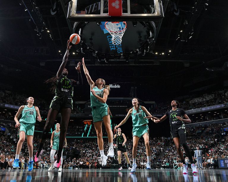 Chicago Sky at Seattle Storm prediction, pick for Monday 8/10/26