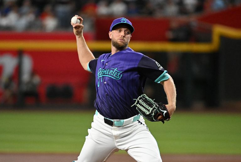 What happened to Merrill Kelly? Live injury updates for Dodgers vs. Diamondbacks on 8/7/26