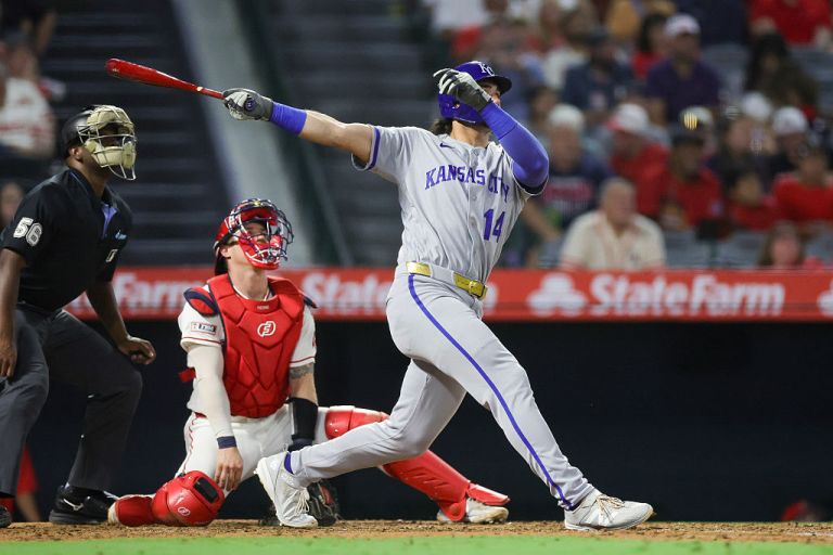 Kansas City Royals vs. Athletics prediction, pick for MLB on Monday 8/17/26