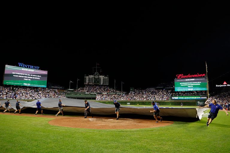 White Sox at Cubs game delayed due to rain Tuesday 8/18/26