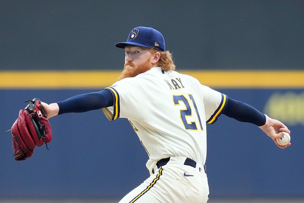 What happened to Dustin May? Live injury updates for Brewers vs. Mets on Wednesday 8/26/26