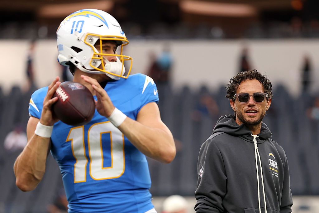 Los Angeles Chargers over/under win total odds, prediction for 2026-27