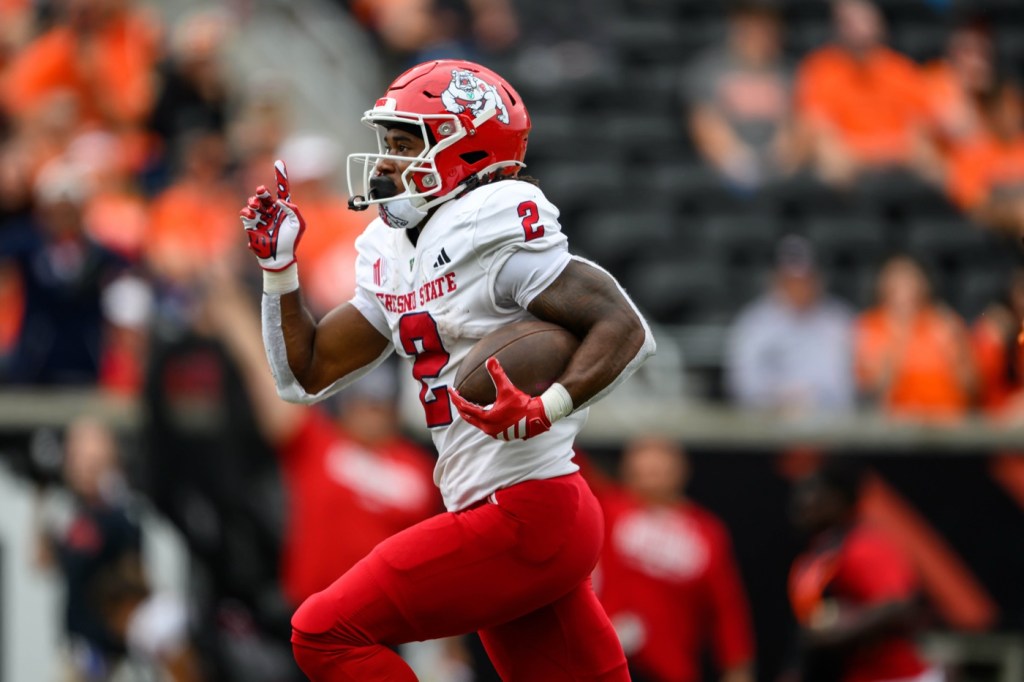 Fresno State Bulldogs vs. USC Trojans: College Football prediction, pick for Week 1 on Friday 9/4/26