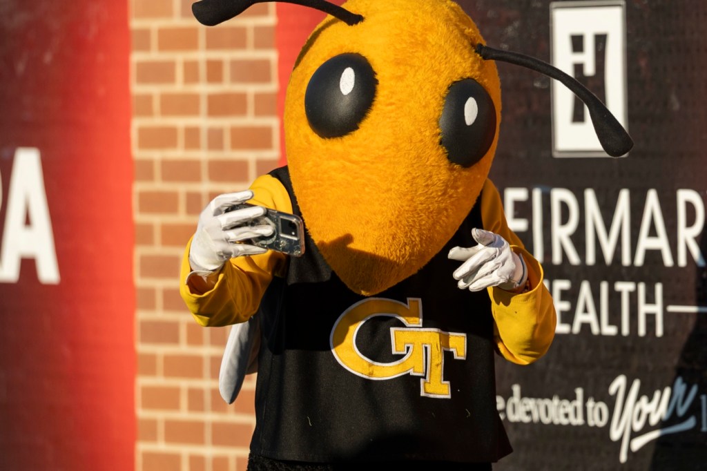 Colorado Buffaloes vs. Georgia Tech Yellow Jackets College Football prediction, pick for Week 1 on Thursday 9/3/26