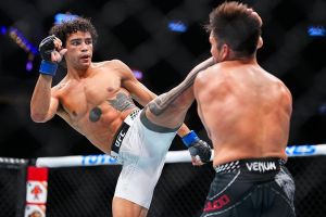 Prediction, pick for Deiveson Figueiredo vs. Payton Talbott at UFC 332