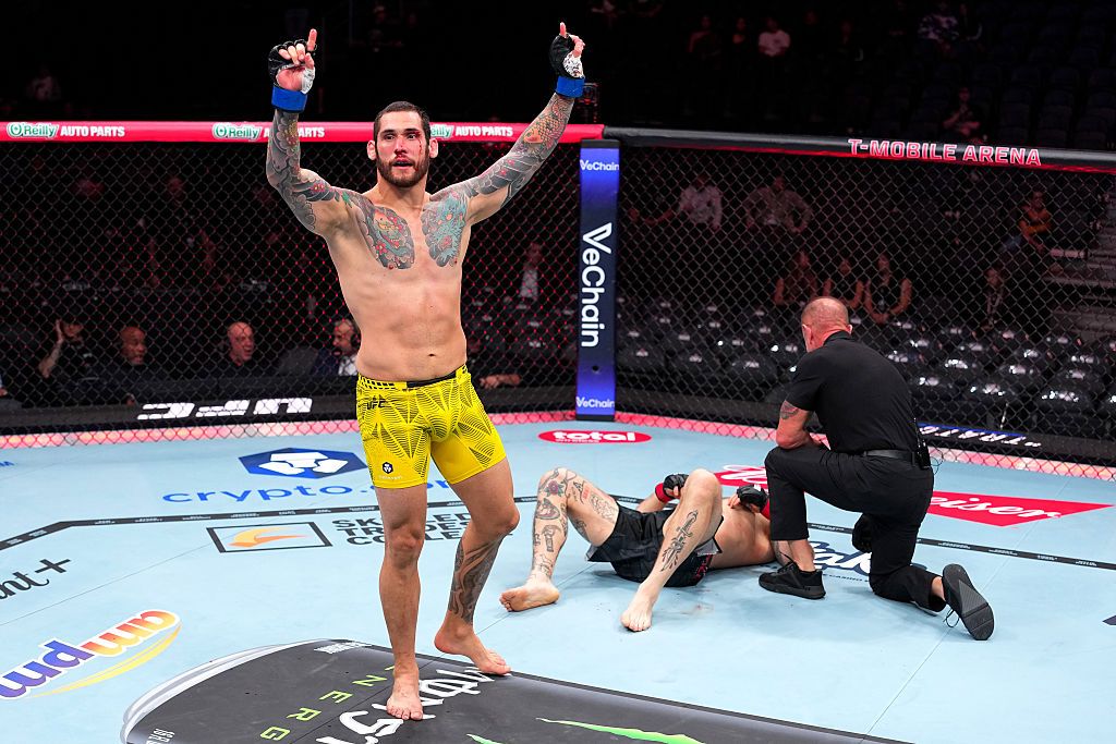 Prediction, pick for Rodolfo Bellato vs. Christian Edwards at UFC Vegas 121