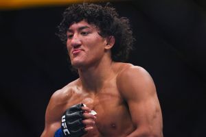 Picks, Best Bets for UFC Fight Night: Rosas Jr. vs. Barcelos