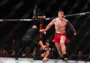 Prediction, pick for Alonzo Menifield vs. Iwo Baraniewski at UFC 331