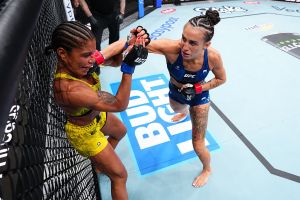 Prediction, pick for Casey O'Neill vs. Eduarda Moura at UFC 331