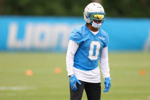 Tracking the winner for the Week 1 DraftKings NFL Slate Breaker on Sunday 9/13/26