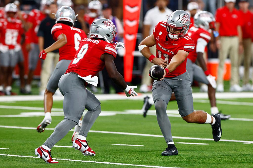 North Texas Mean Green vs. UNLV Rebels prediction, pick for College Football Week 2 on Saturday 9/12/26