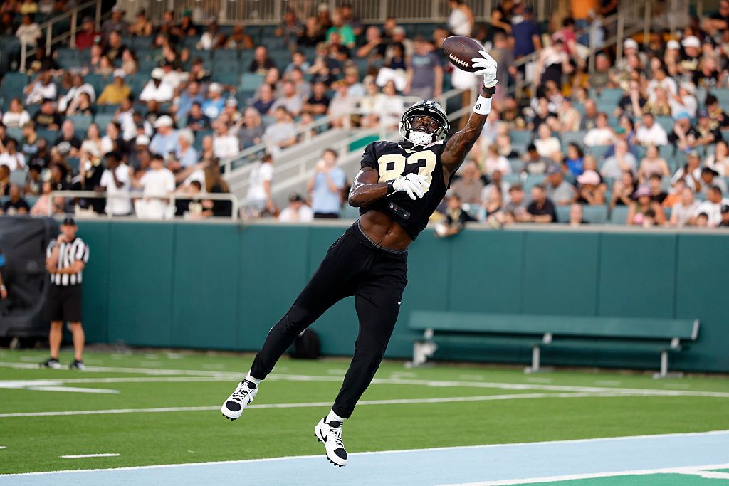 Who are the best mid-round tight end targets for fantasy football 2026?
