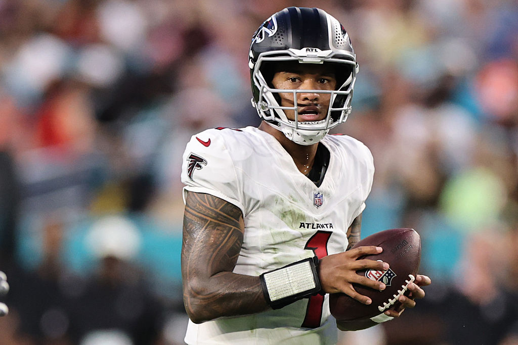 What happened to Tua Tagovailoa? Live injury updates from Falcons practice