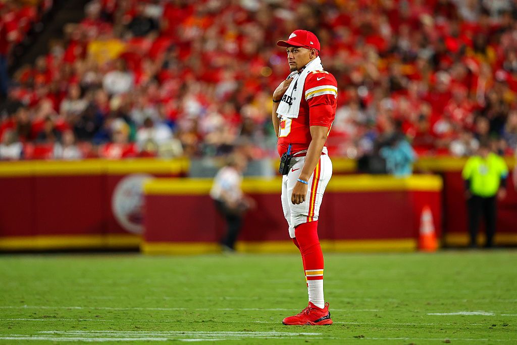 Patrick Mahomes Interception Pick for Broncos vs. Chiefs