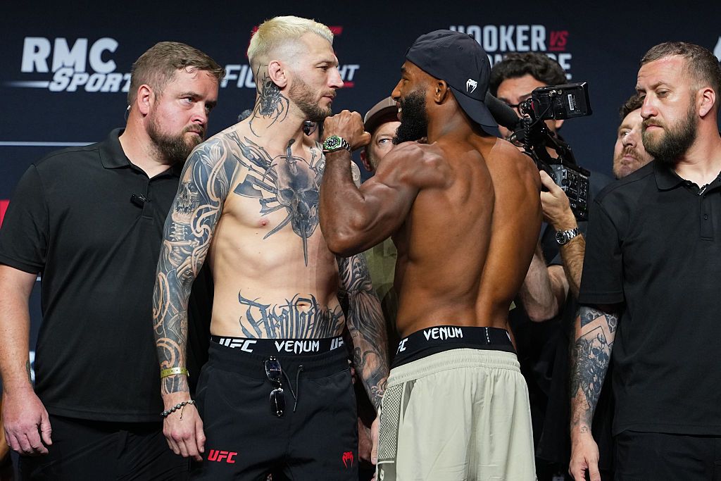Prediction, pick for Dan Hooker vs. Salahdine Parnasse at UFC Paris