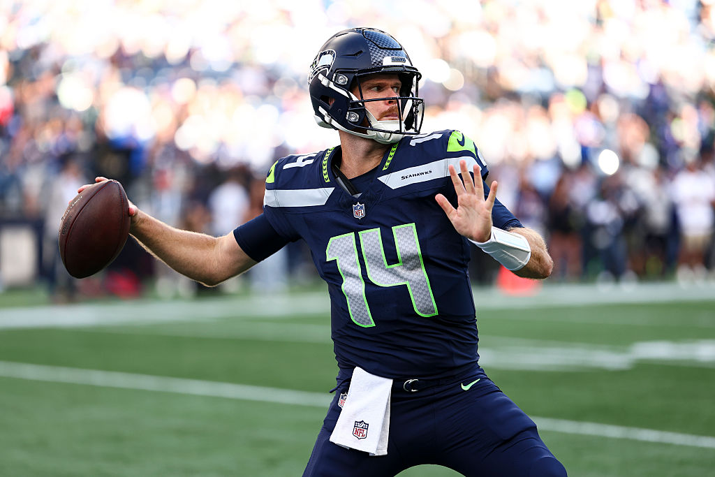 What happened to Sam Darnold? Live injury updates for Seahawks vs. Patriots on Wednesday 9/9/26