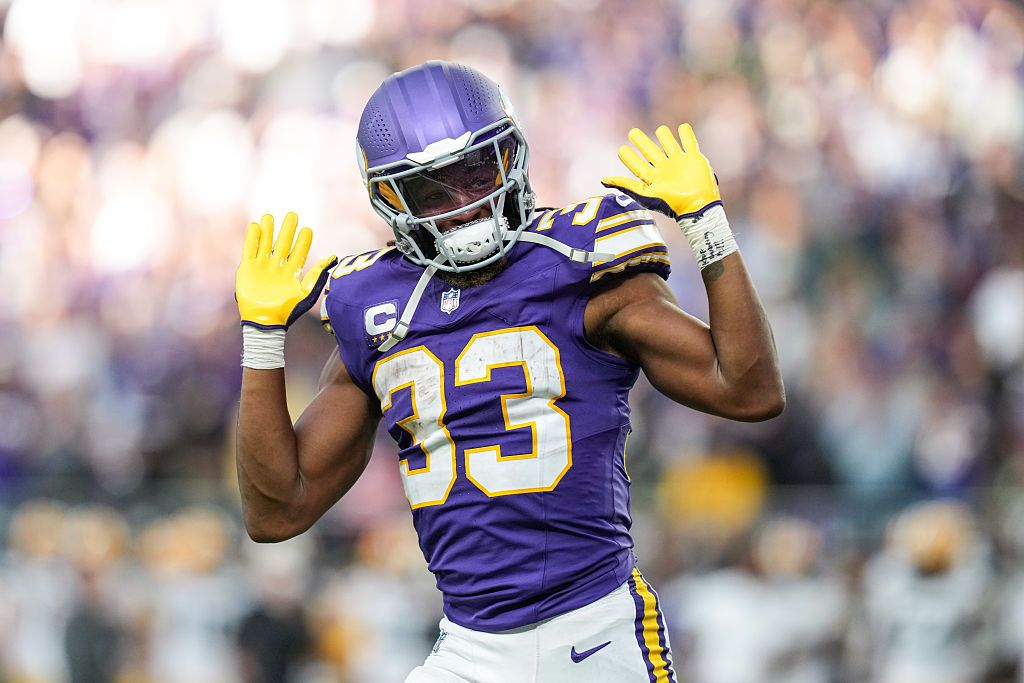 Top five must-start RBs for fantasy football Week 2