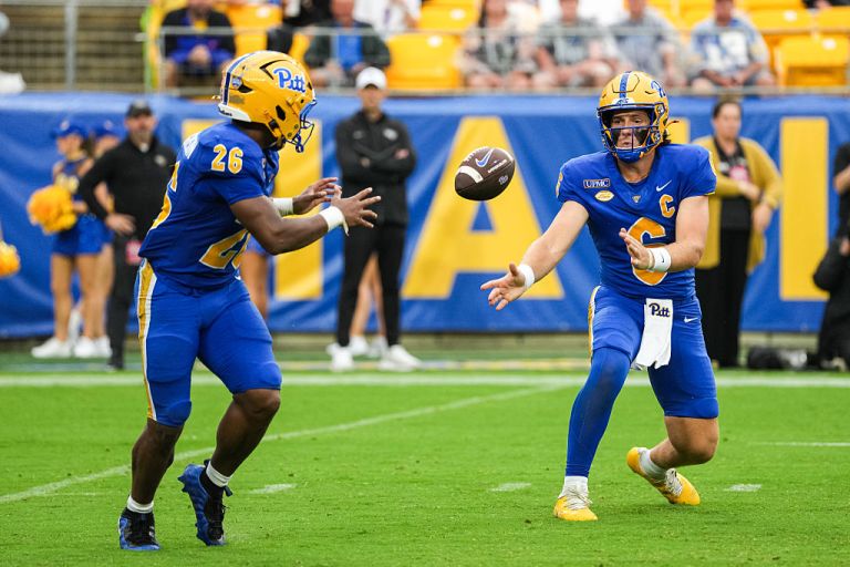 Syracuse Orange vs. Pittsburgh Panthers prediction, pick for College Football on Thursday 9/17/26