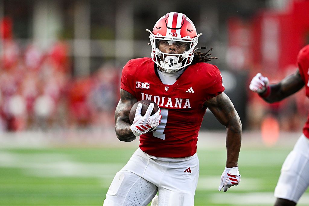 Best college football props for Indiana Hoosiers vs. Northwestern Wildcats on Friday 9/25/26