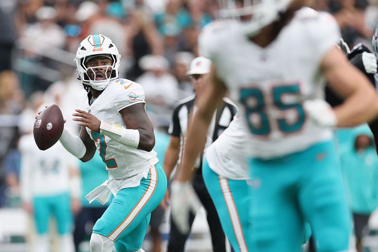 Miami Dolphins vs. Minnesota Vikings prediction, pick for NFL Week 4 on Sunday 10/4/26