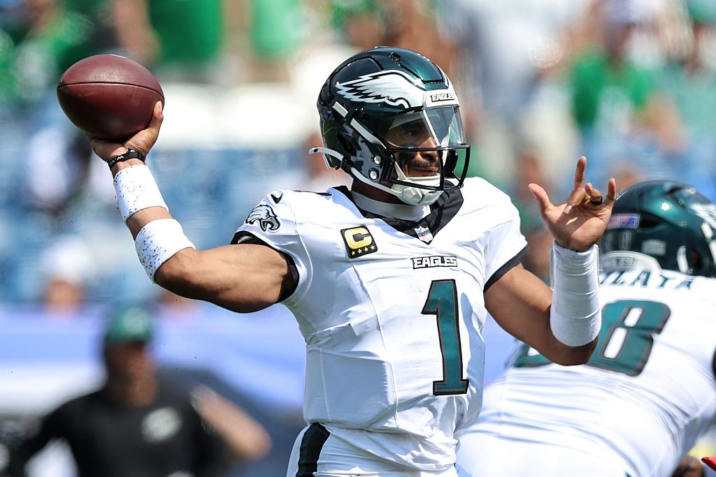 Eagles vs. Bears Player Prop Bet Splits for Monday Night Football