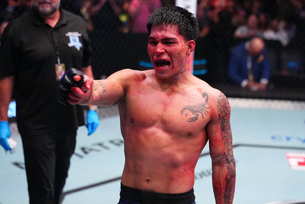 Which fighters got UFC contracts on DWCS Week 7, Season 10? 
