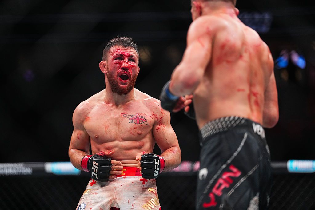 Picks, Best Bets for UFC 333: Volkanovski vs. Evloev