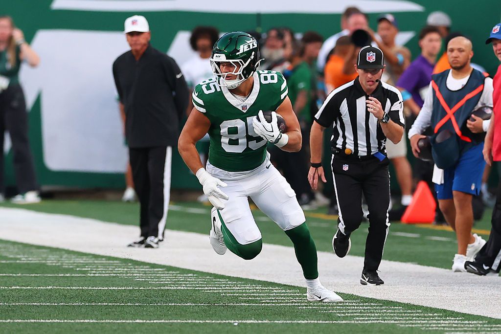Is Mason Taylor a Week 6 tight end streamer with Kenyon Sadiq injured?