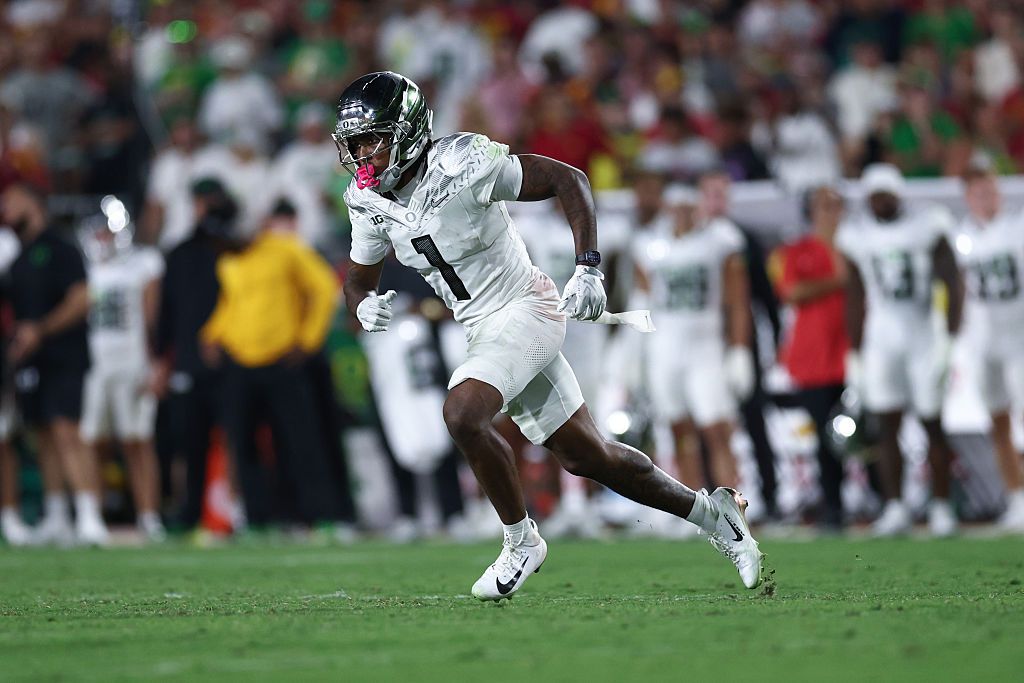 How the Public Is Betting #21 UCLA vs. #13 Oregon in College Football Week 6