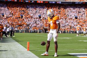 Best college football props for Tennessee Volunteers vs. Auburn Tigers on Saturday 10/03/26