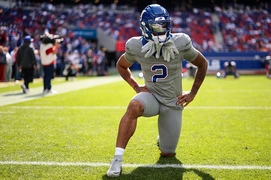 Best DJ Moore Prop Bet for Bills vs. Patriots on Sunday 10/4/26
