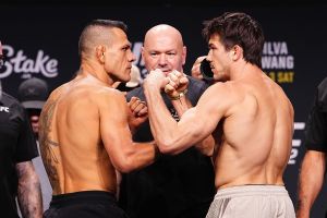 Prediction, pick for Rafael Dos Anjos vs. Alexander Hernandez at UFC 332