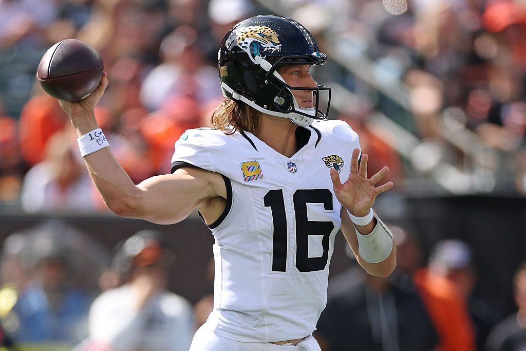 What Time Is Jaguars vs. Eagles This Sunday? Start Time, TV Channel & Location