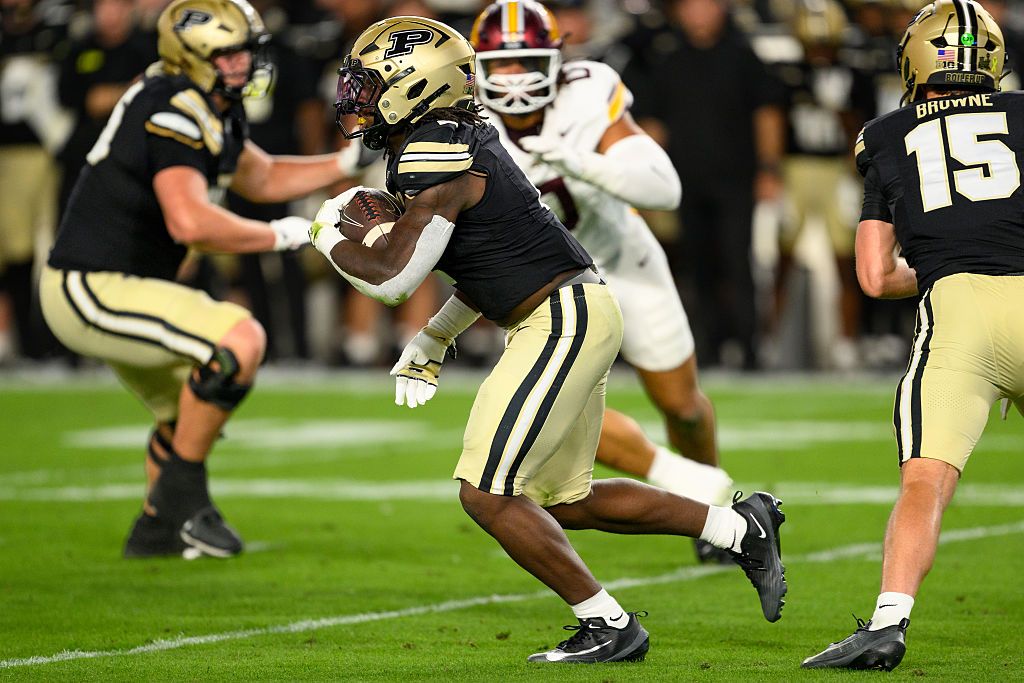 How the Public Is Betting Washington vs. Purdue in College Football Week 7