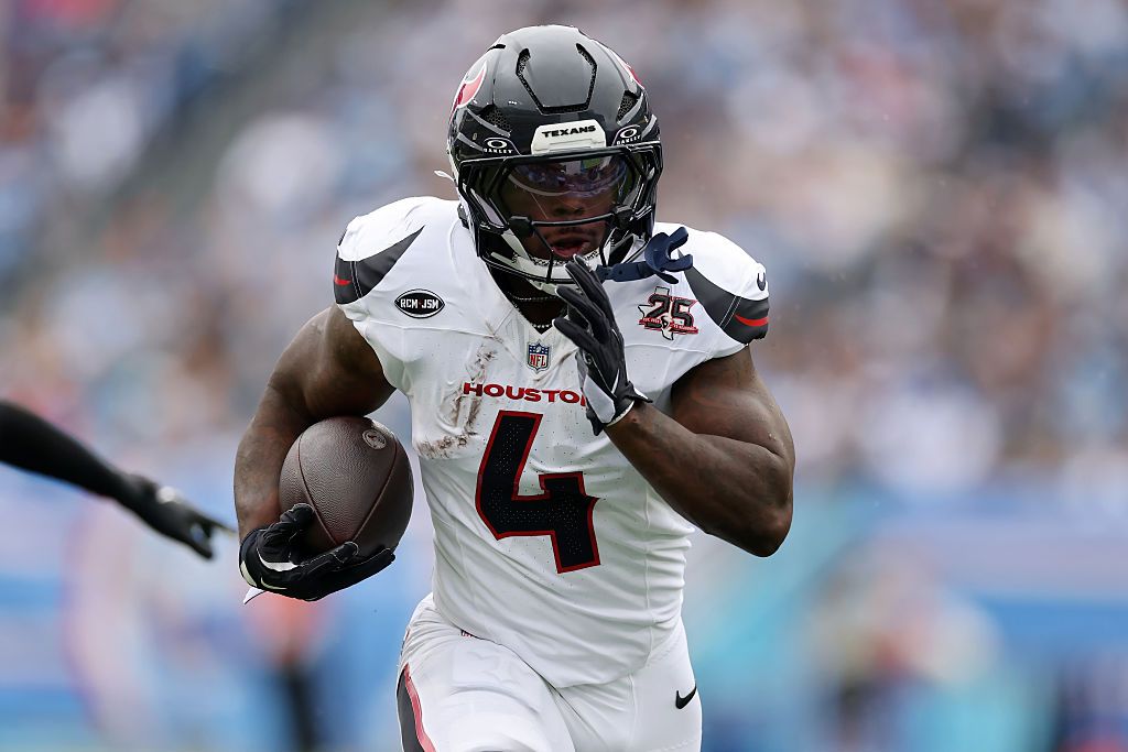 Is Woody Marks a must-add Week 6 waiver pickup with David Montgomery injured?
