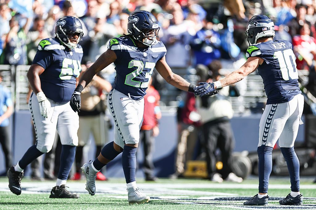 Is Emanuel Wilson a fantasy must-start with Zach Charbonnet ruled out for Week 6?
