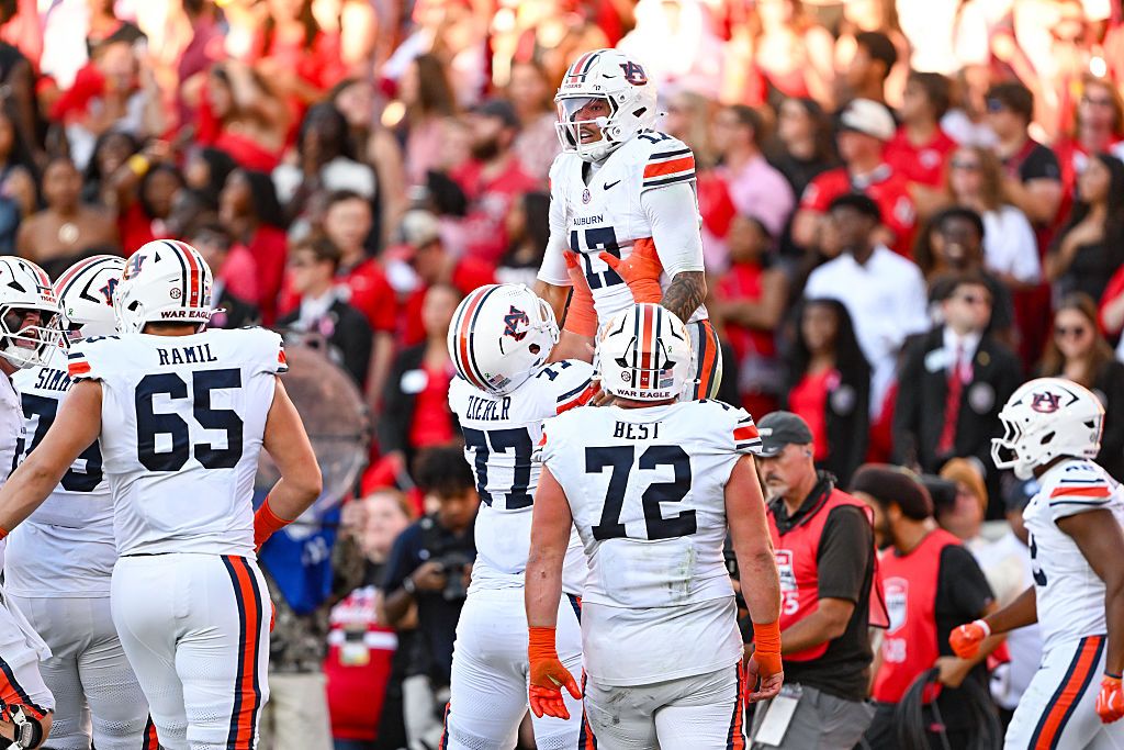 Auburn Tigers vs. LSU Tigers prediction, pick for College Football on 10/24/26