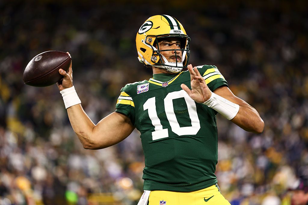 NFL DFS Chalk Plays for Week 7: Most Popular Players and Stacks