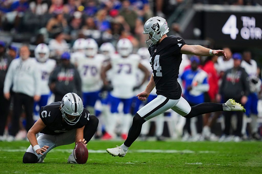 Is Matt Gay a must-add fantasy football kicker for Week 7?