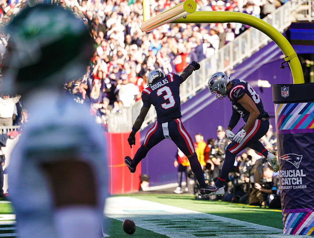 DeMario Douglas Fantasy Football Start or Sit Advice for Week 7