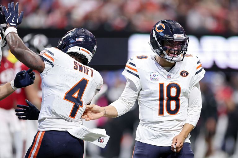 Chicago Bears vs. New England Patriots DraftKings Pick6 Picks for TNF