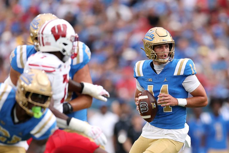 UCLA Bruins vs. Michigan State Spartans prediction, pick for College Football on Saturday 10/24/26