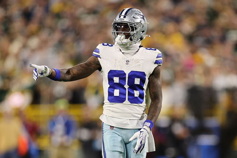 Fantasy Football Week 8 WR Rankings: Wide Receivers to Start and Sit