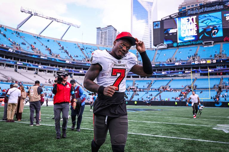 Top five must-start RBs for fantasy football Week 8