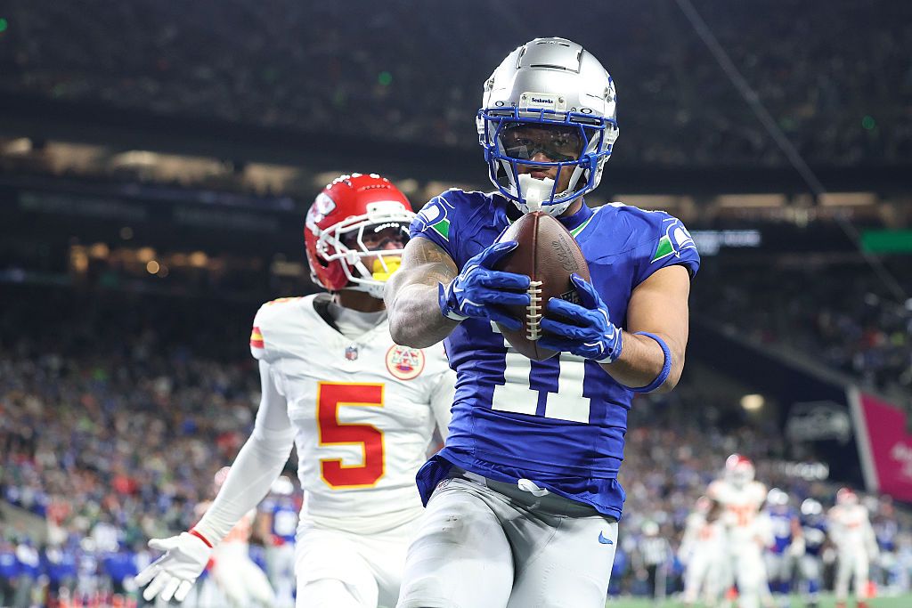 What Are Jaxon Smith-Njigba’s Notable Futures Markets on DraftKings Predictions for the 2026 Season After Week 7?