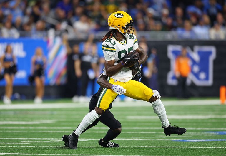 Is Savion Williams a fantasy sleeper in Week 8 if Matthew Golden sits?