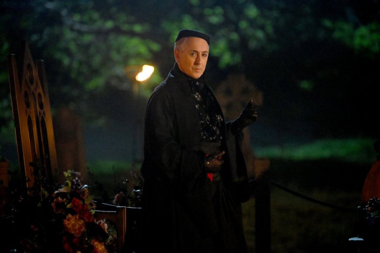 Who Got Eliminated on The Traitors Tonight? Episode 6 Results & Recap